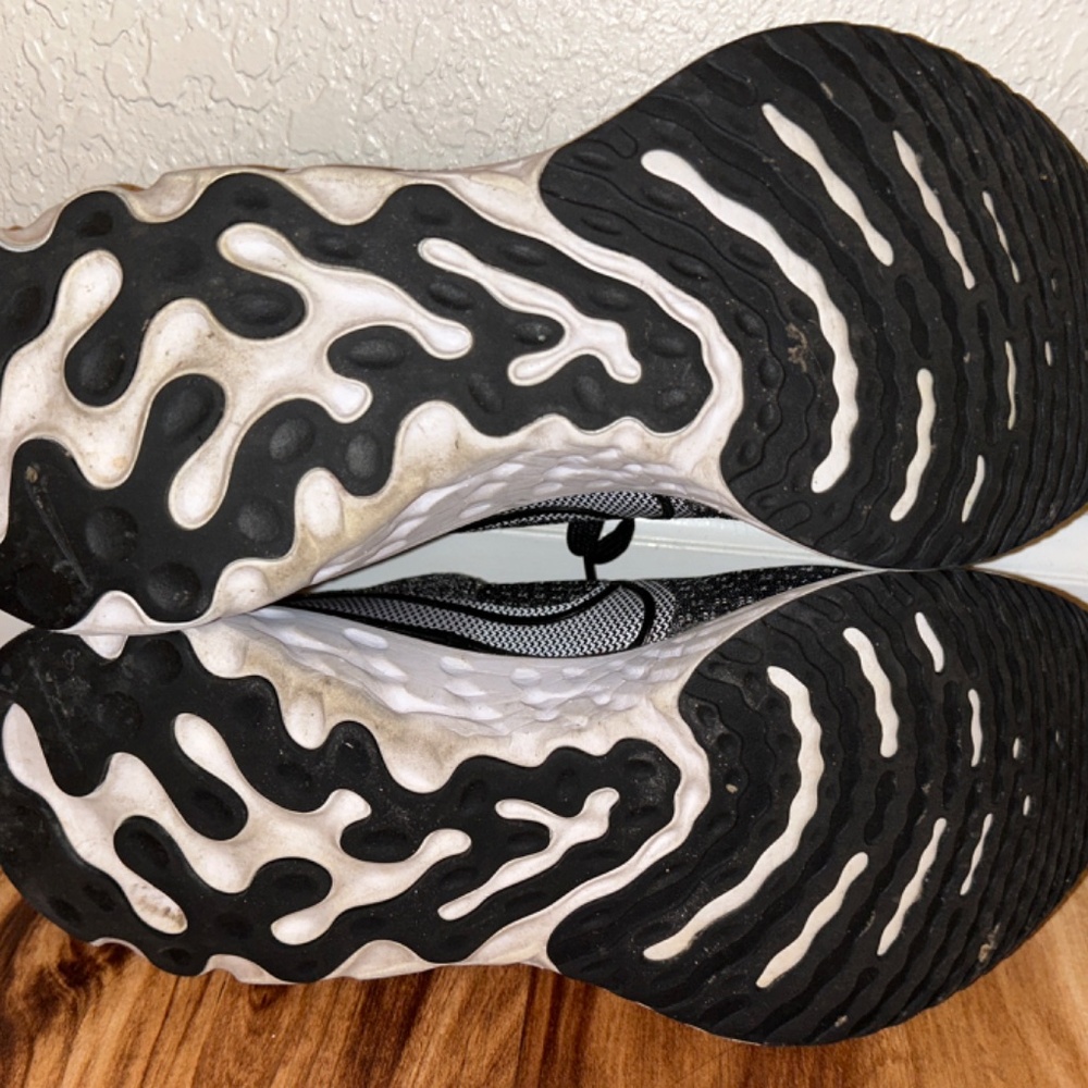 Nike Infinity React - image 5